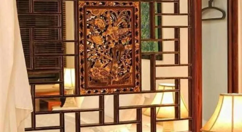 Courtyard at Heeren Boutique Hotel