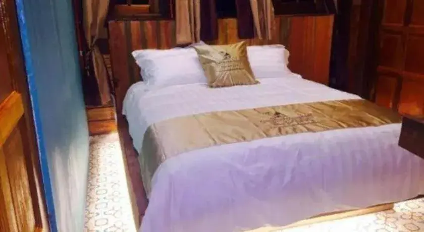 Bed in Kampong Pinang Sebatang Melaka Bed in Kampong Pinang Sebatang Melaka