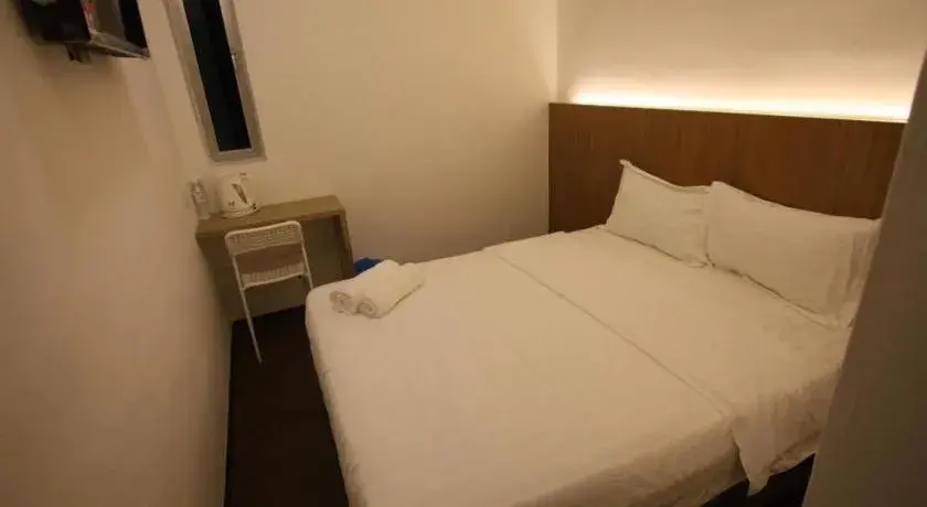 Bed in Place2Stay Business Hotel @ Metrocity Bed in Place2Stay Business Hotel @ Metrocity