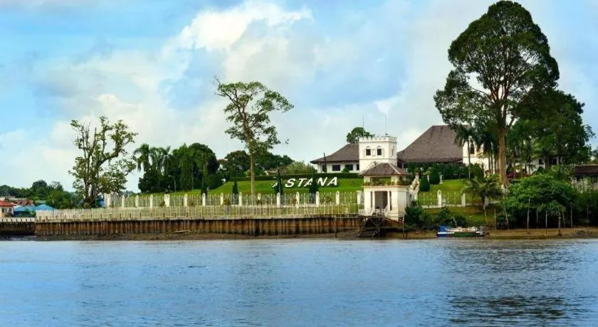 Place2Stay Business Hotel @ Metrocity