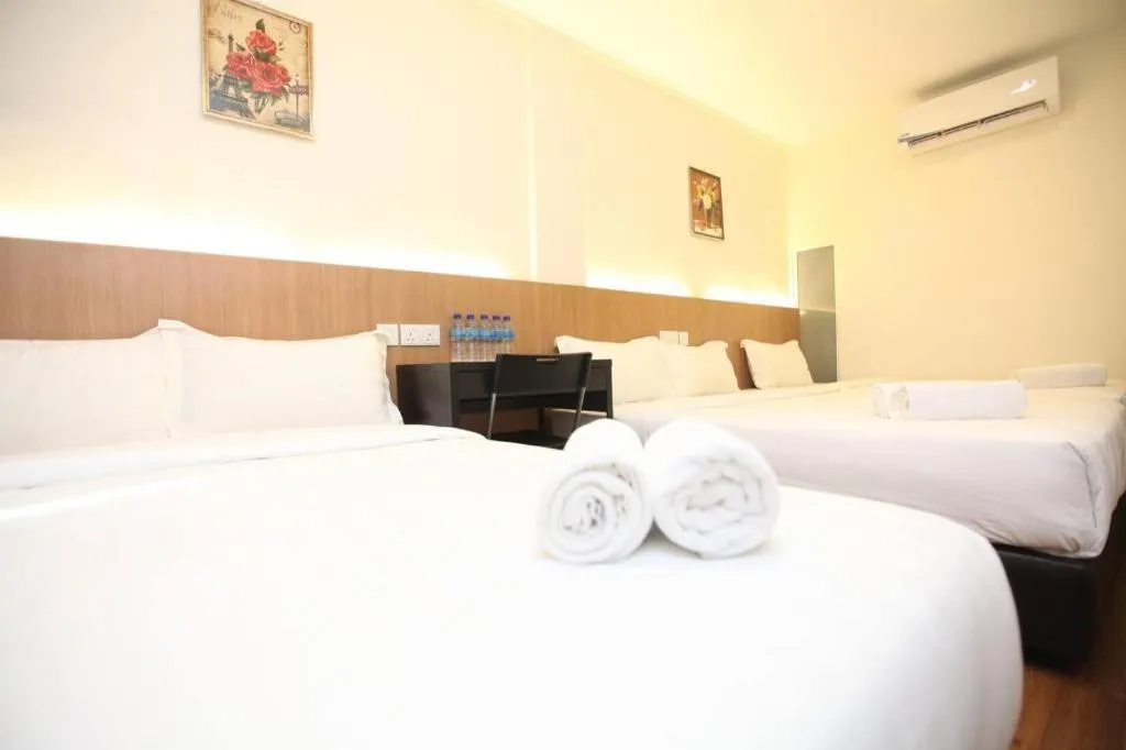 Bed in Place2Stay @ The Mines