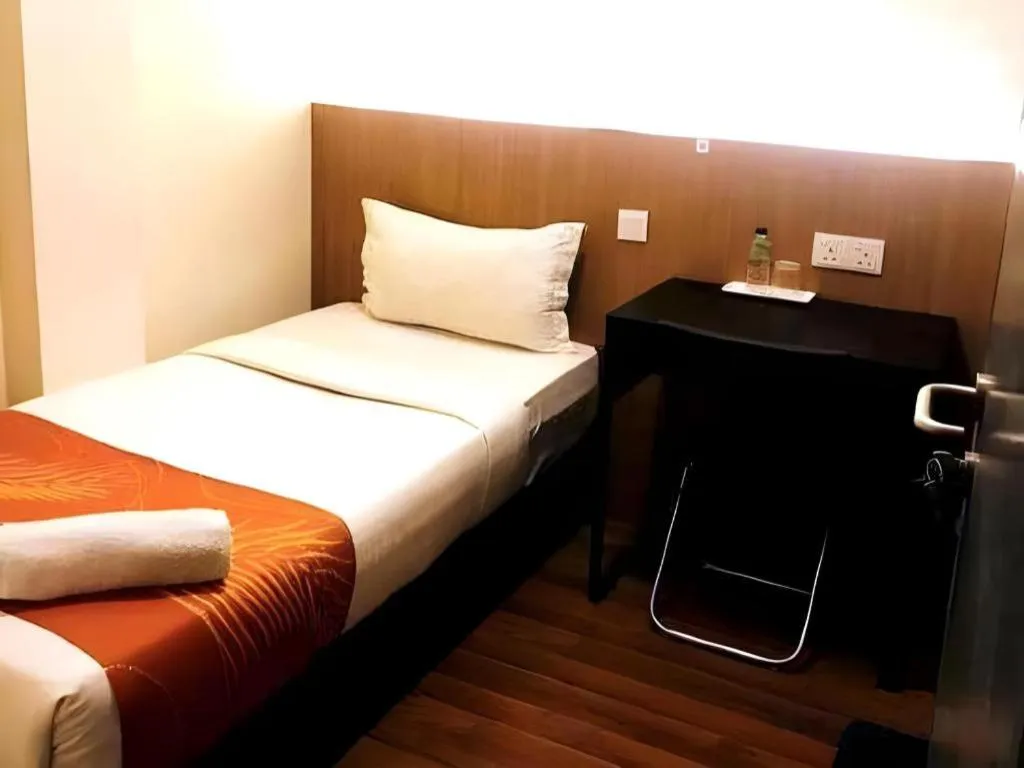 Bed in Place2Stay @ The Mines