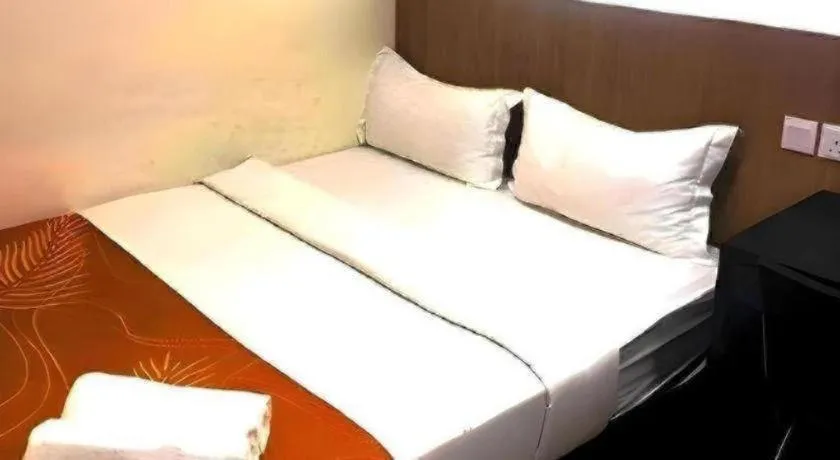 Bed in Place2Stay @ The Mines