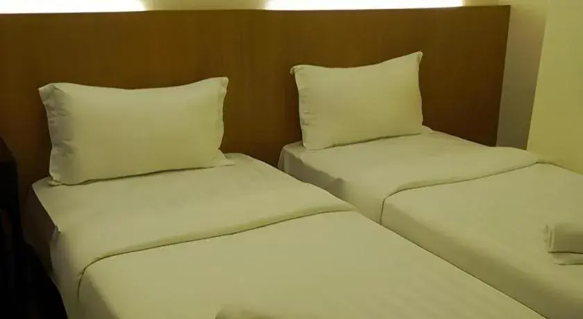 Bed in Place2Stay @ The Mines Bed in Place2Stay @ The Mines