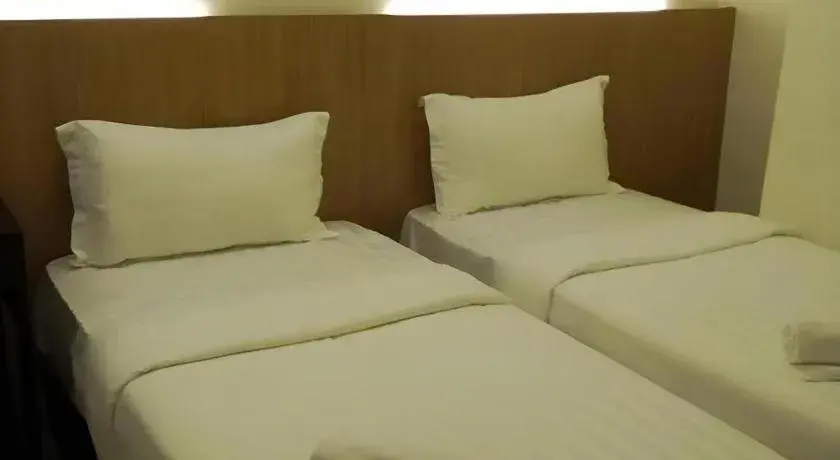 Bed in Place2Stay @ The Mines Bed in Place2Stay @ The Mines