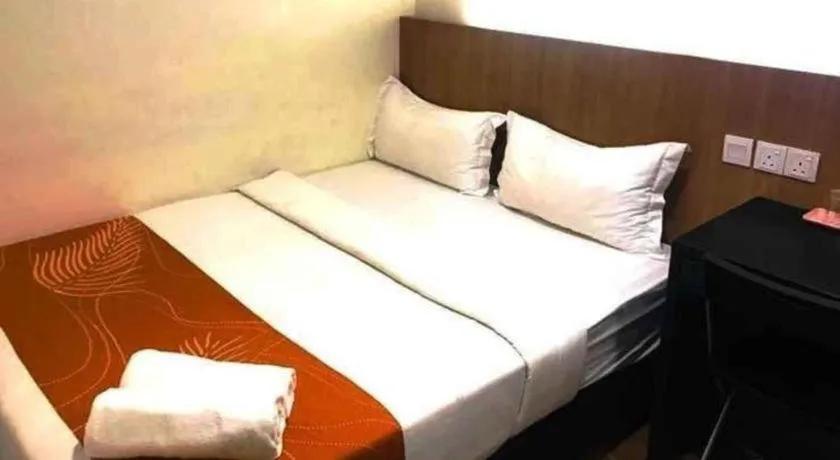 Bed in Place2Stay @ The Mines