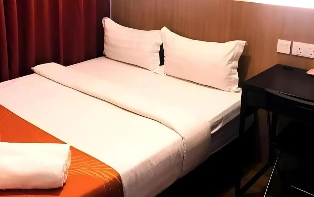 Bed in Place2Stay @ The Mines