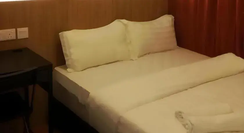 Bed in Place2Stay @ The Mines Bed in Place2Stay @ The Mines