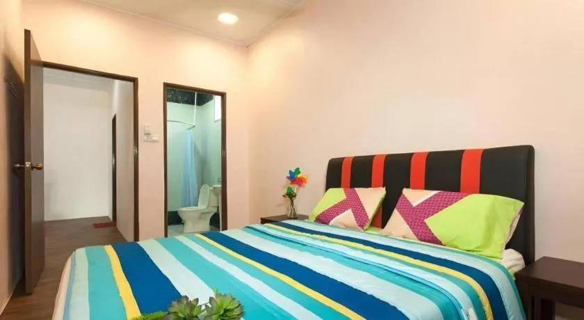 Bed in Happy Village Kundasang