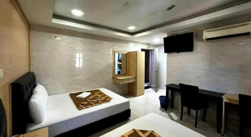 Bed in ARK HOTEL BATU CAVES