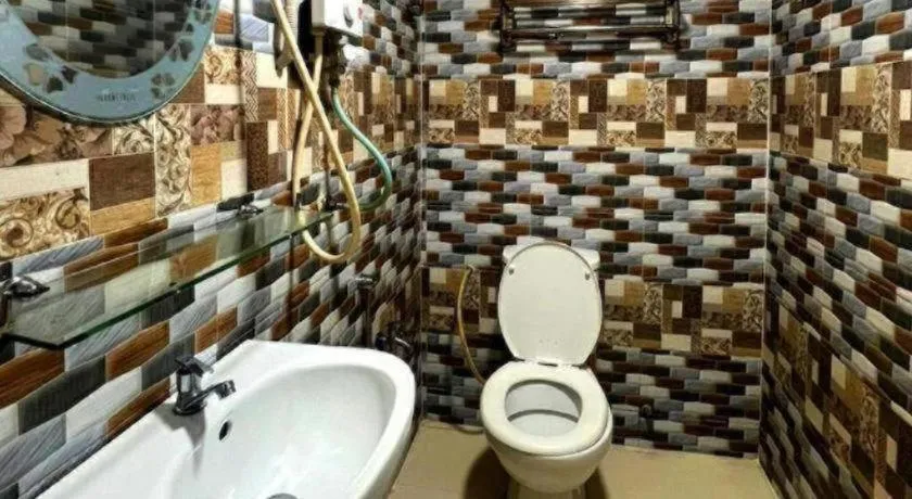 ARK HOTEL BATU CAVES