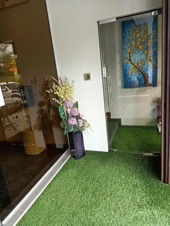 M GLOBAL HOTEL M GLOBAL HOTEL