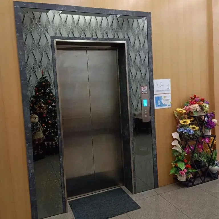 M GLOBAL HOTEL M GLOBAL HOTEL