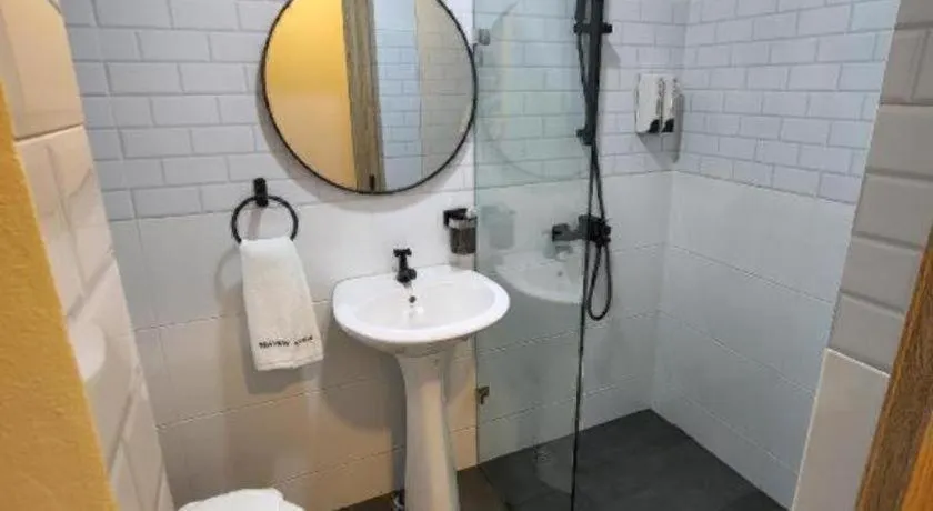 Semporna Seaview Hotel