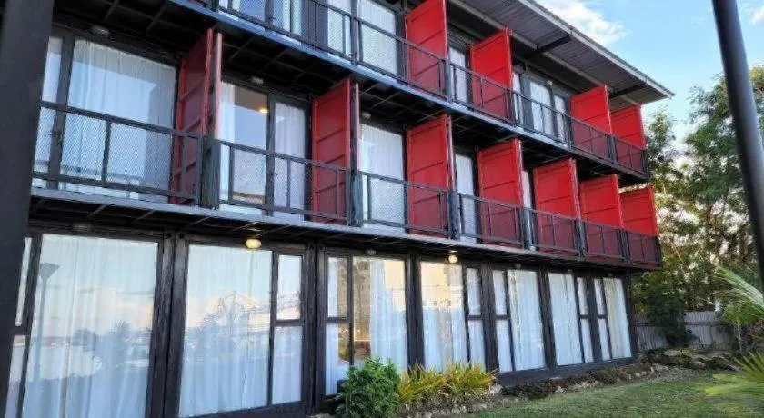 Semporna Seaview Hotel