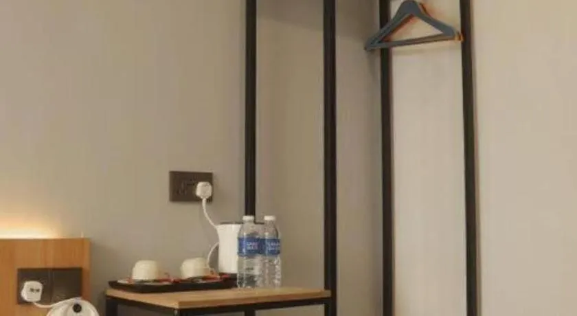 Semporna Seaview Hotel