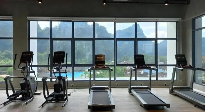 Ipoh Sunway Onsen Themepark Suite 6-11pax 2parkin