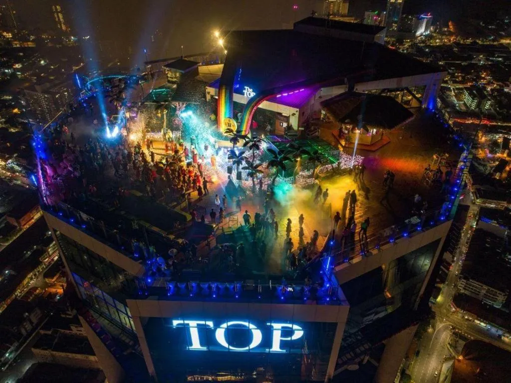 GEORGETOWN @ NEW WAVE HOTEL