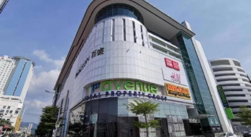 GEORGETOWN @ NEW WAVE HOTEL