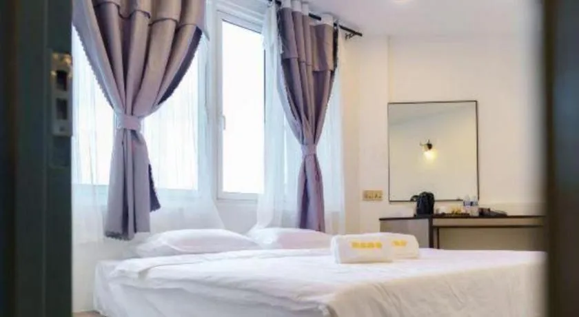 Bed in Ru Jia Hai She Hotel