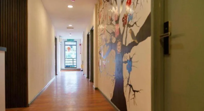 Ru Jia Hai She Hotel