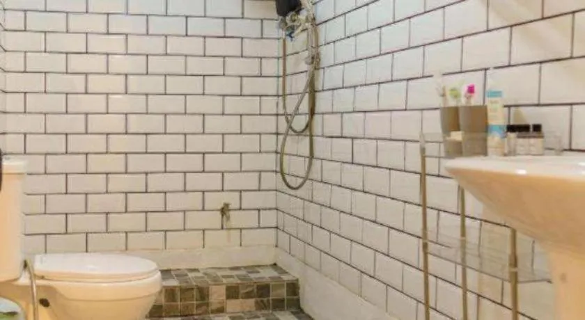 Ru Jia Hai She Hotel