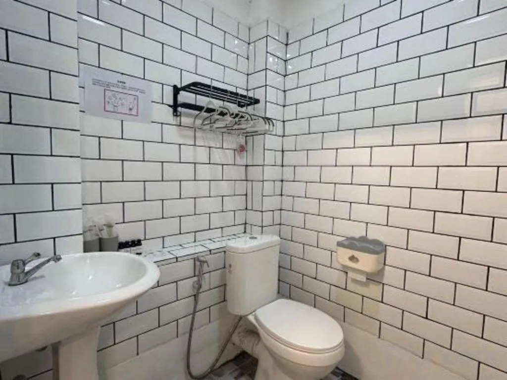 Ru Jia Hai She Hotel