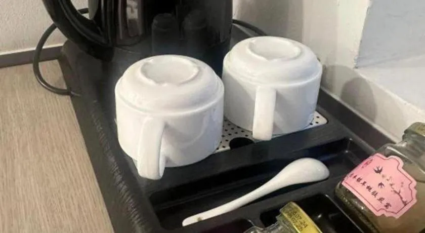 Ru Jia Hai She Hotel