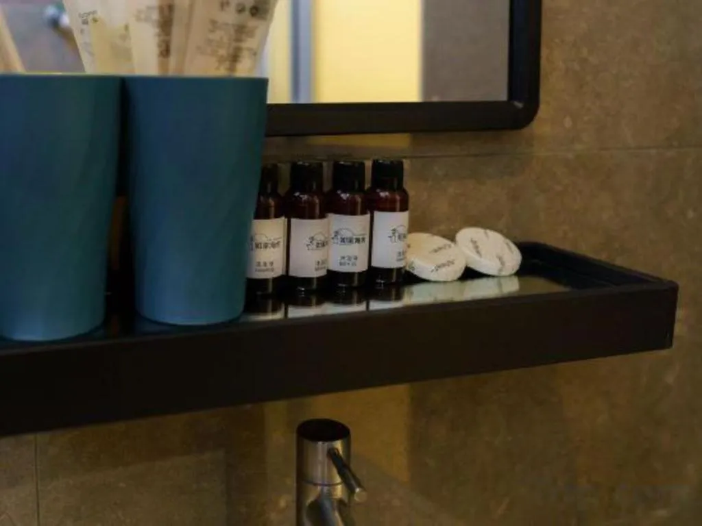 Ru Jia Hai She Hotel