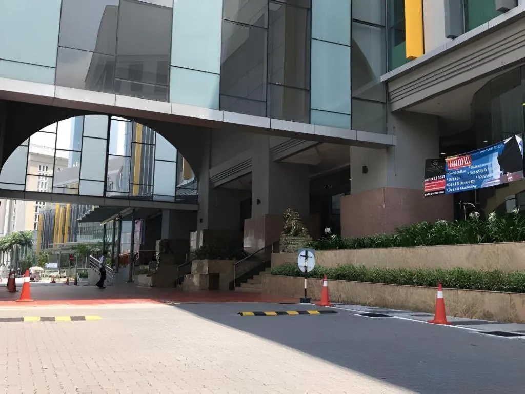 Summit Hotel Subang USJ