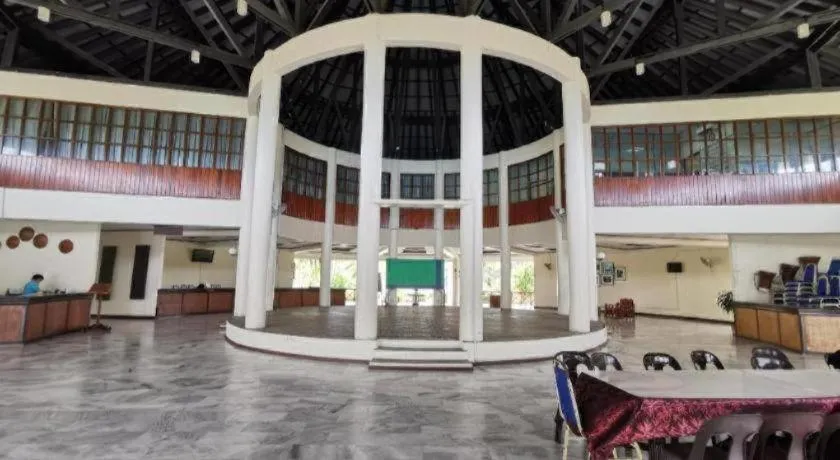 OYO 89972 Borneo Paradise Beach Hotel