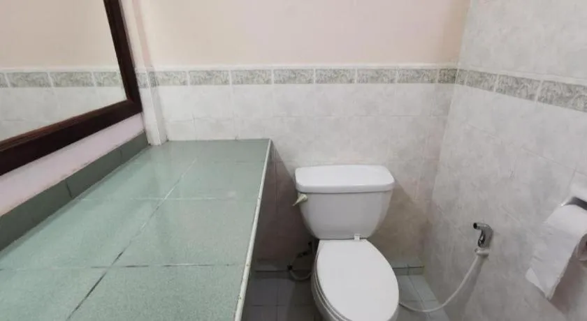 OYO 89972 Borneo Paradise Beach Hotel