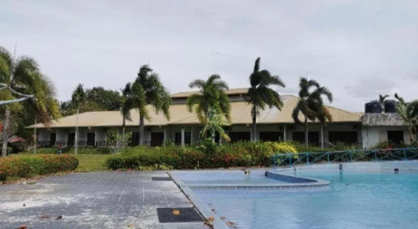 OYO 89972 Borneo Paradise Beach Hotel