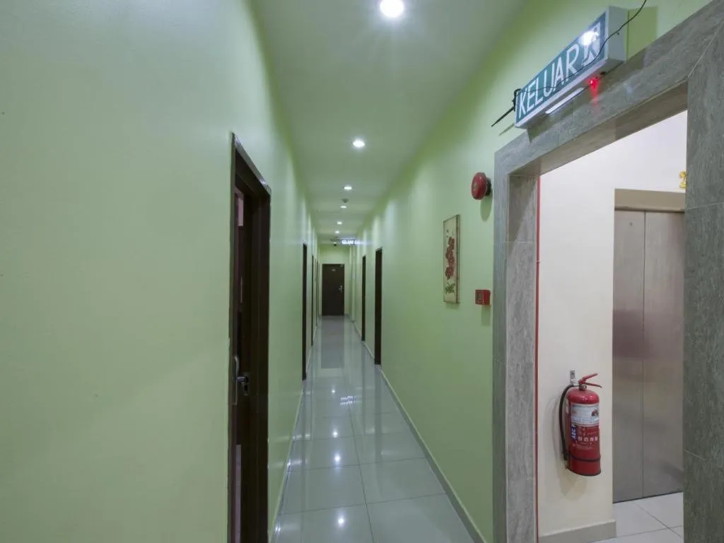 Hotel Zamburger Sri Petaling