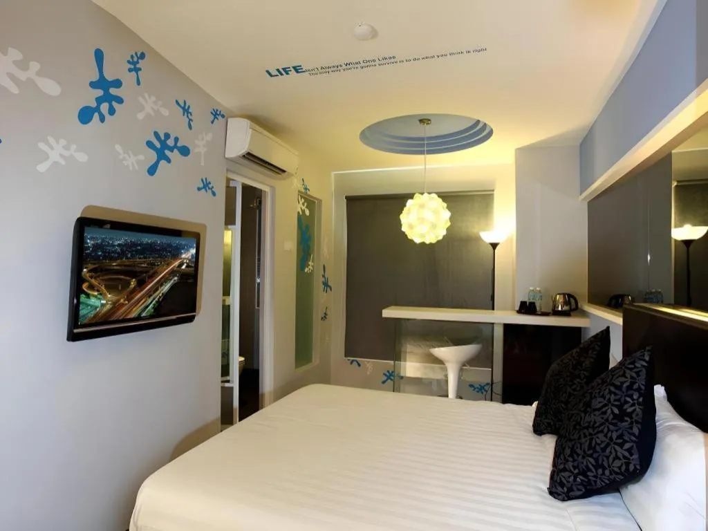 Bed in Bliss Boutique Hotel