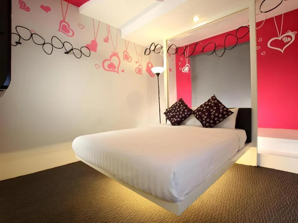 Bed in Bliss Boutique Hotel