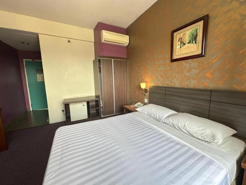 Bed in Klang Histana Hotel