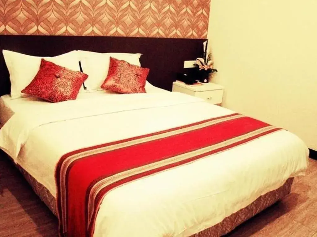 Bed in Adel Hotel Bed in Adel Hotel