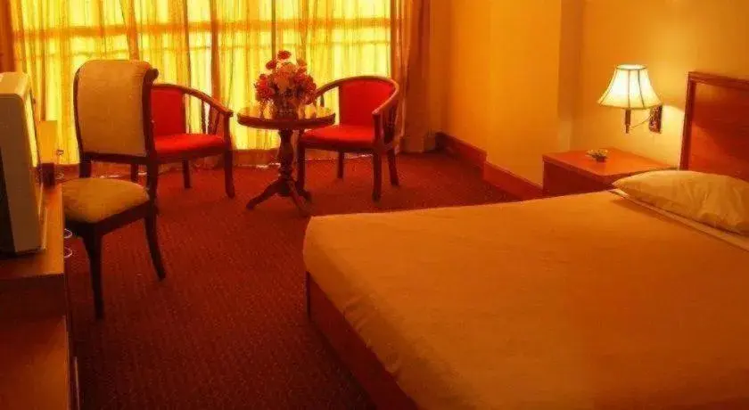 Putra Brasmana Hotel Putra Brasmana Hotel