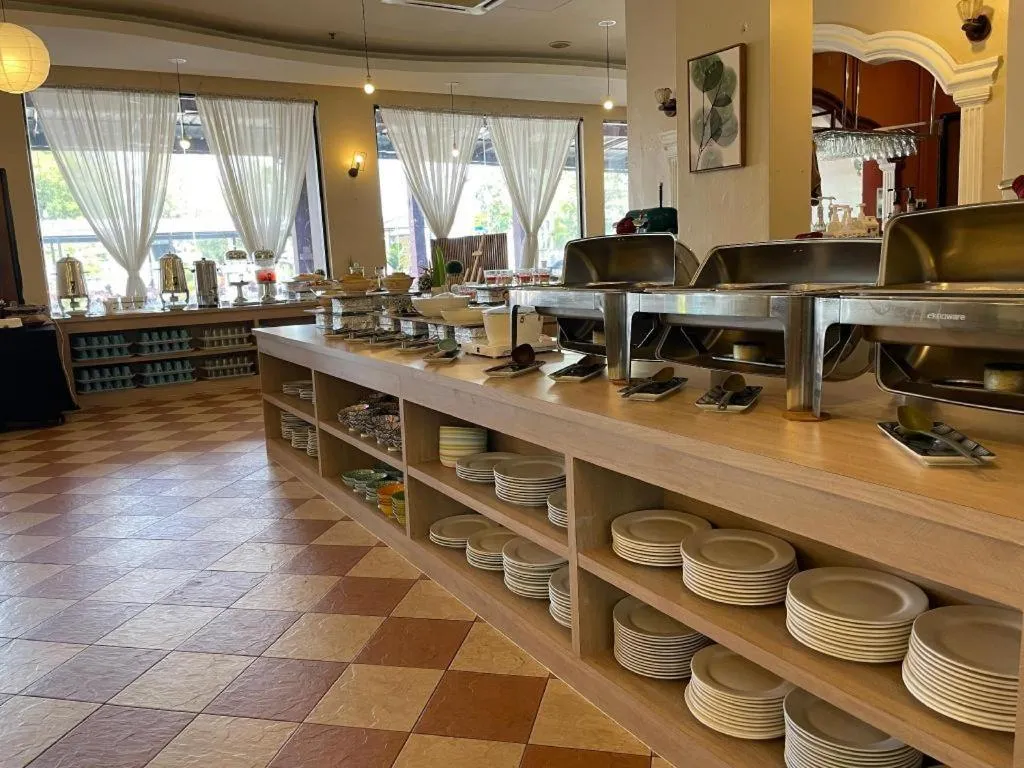 Putra Brasmana Hotel