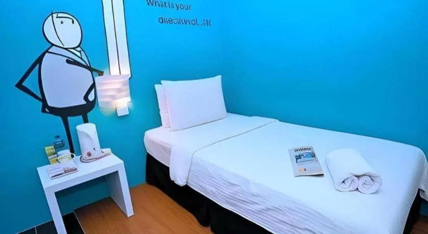 Zoom Inn Boutique Hotel by Ardens - Danga Bay