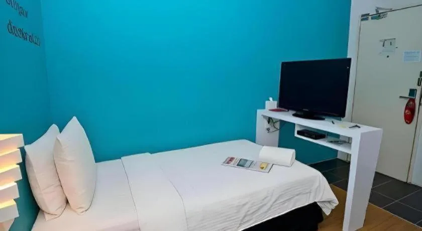 Zoom Inn Boutique Hotel by Ardens - Danga Bay