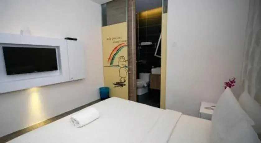 Zoom Inn Boutique Hotel by Ardens - Danga Bay Zoom Inn Boutique Hotel by Ardens - Danga Bay