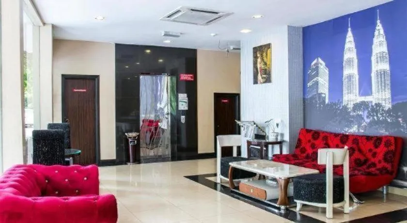 OYO 90865 Hotel De Nice Inn