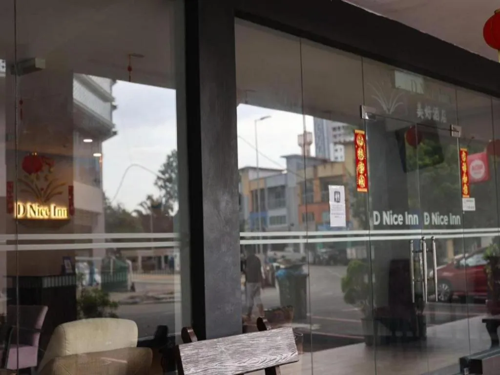 Hotel O D Nice Inn Hotel