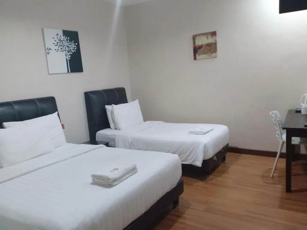 Bed in Hotel Seri Pauh