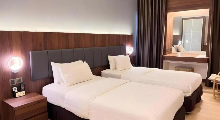 Bed in The Landmark Hotel