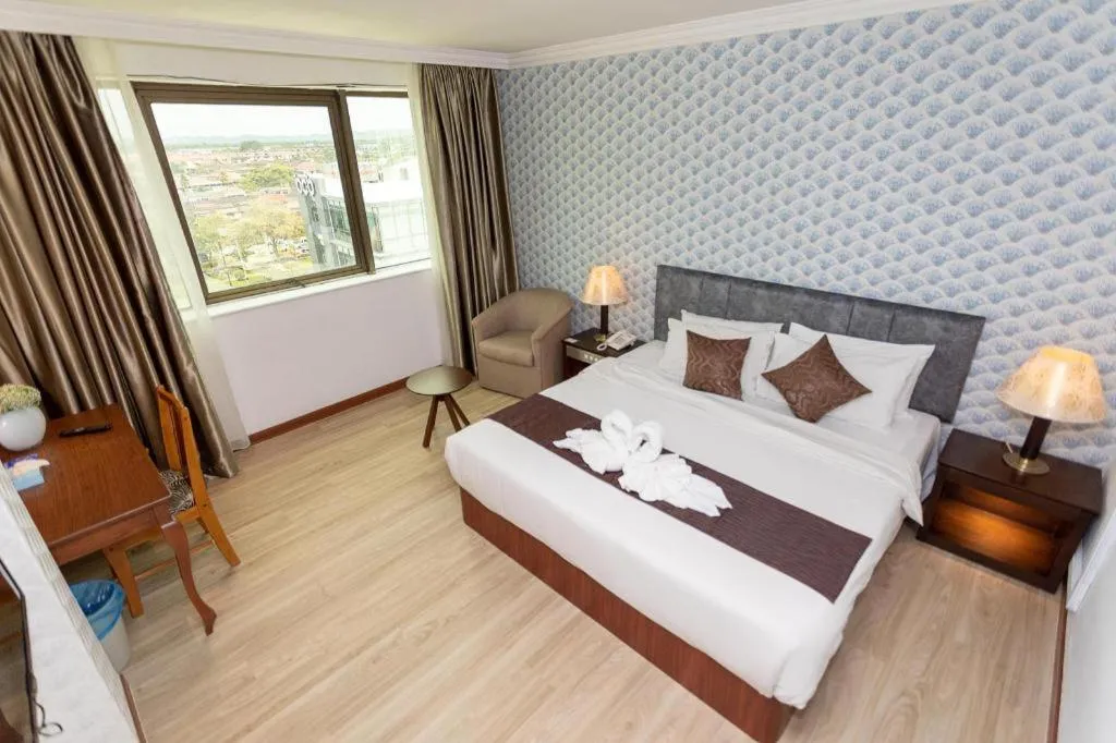 Bed in Pelican Hotel