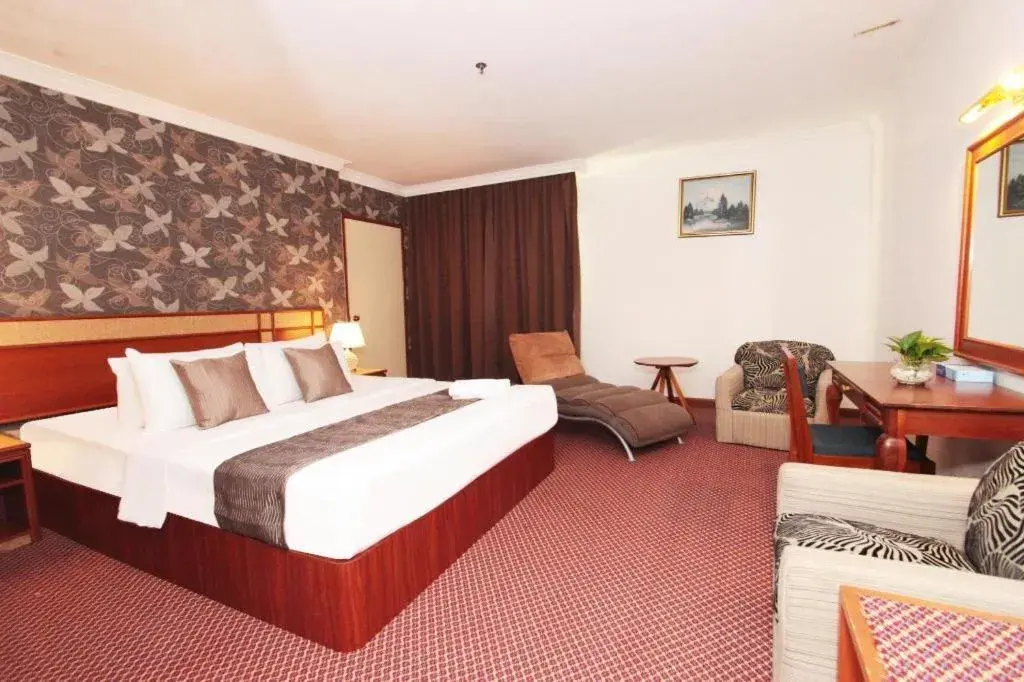 Bed in Pelican Hotel Bed in Pelican Hotel