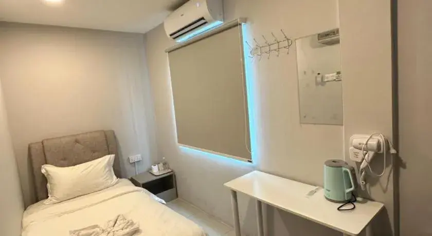 Bed in Georgetown Hotel Bed in Georgetown Hotel